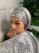 Load image into Gallery viewer, Luxury brocade Headtie x Veil (Ipele set)
